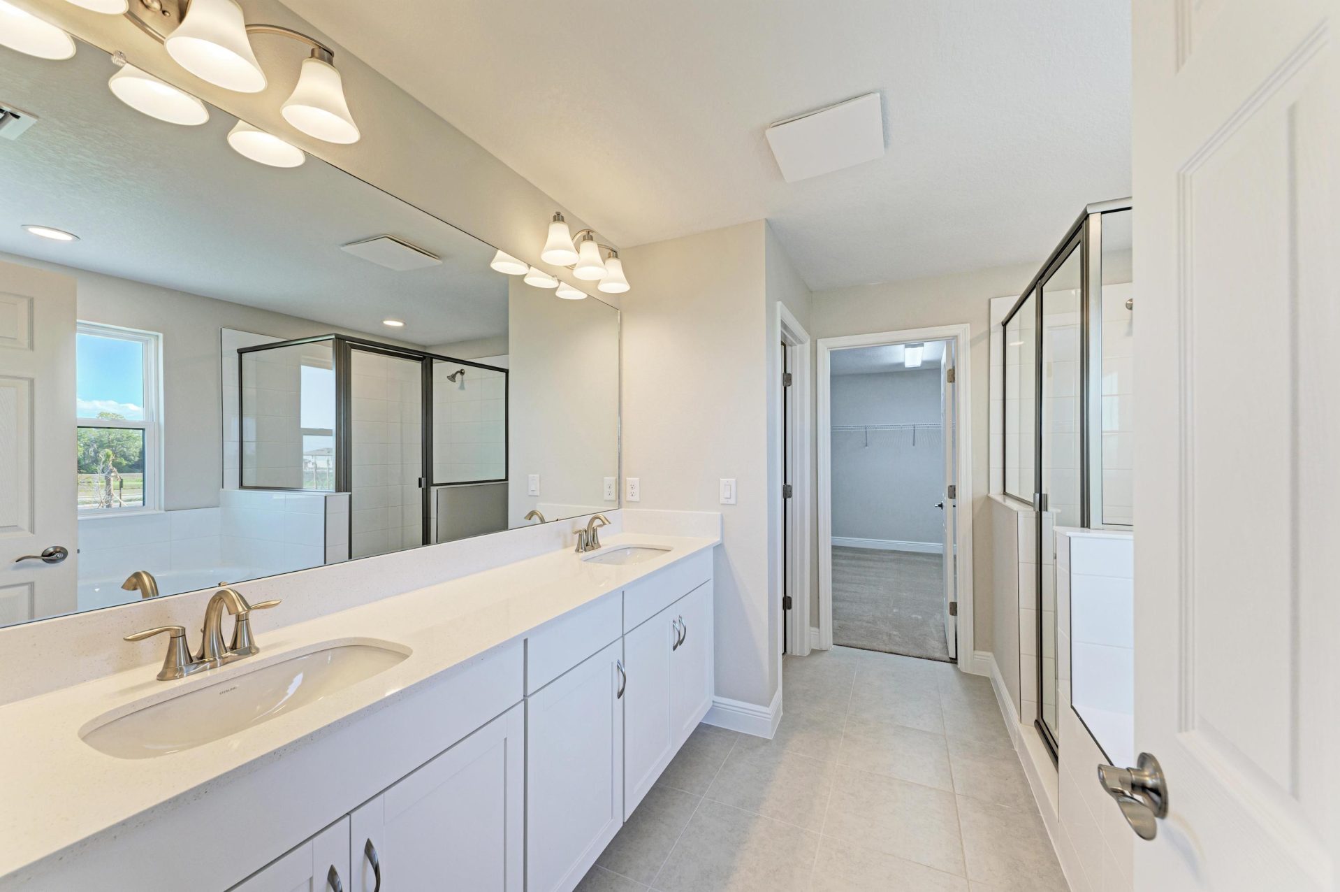 Pelican - 8525 Dove Bog Terrace - Owner's Bath