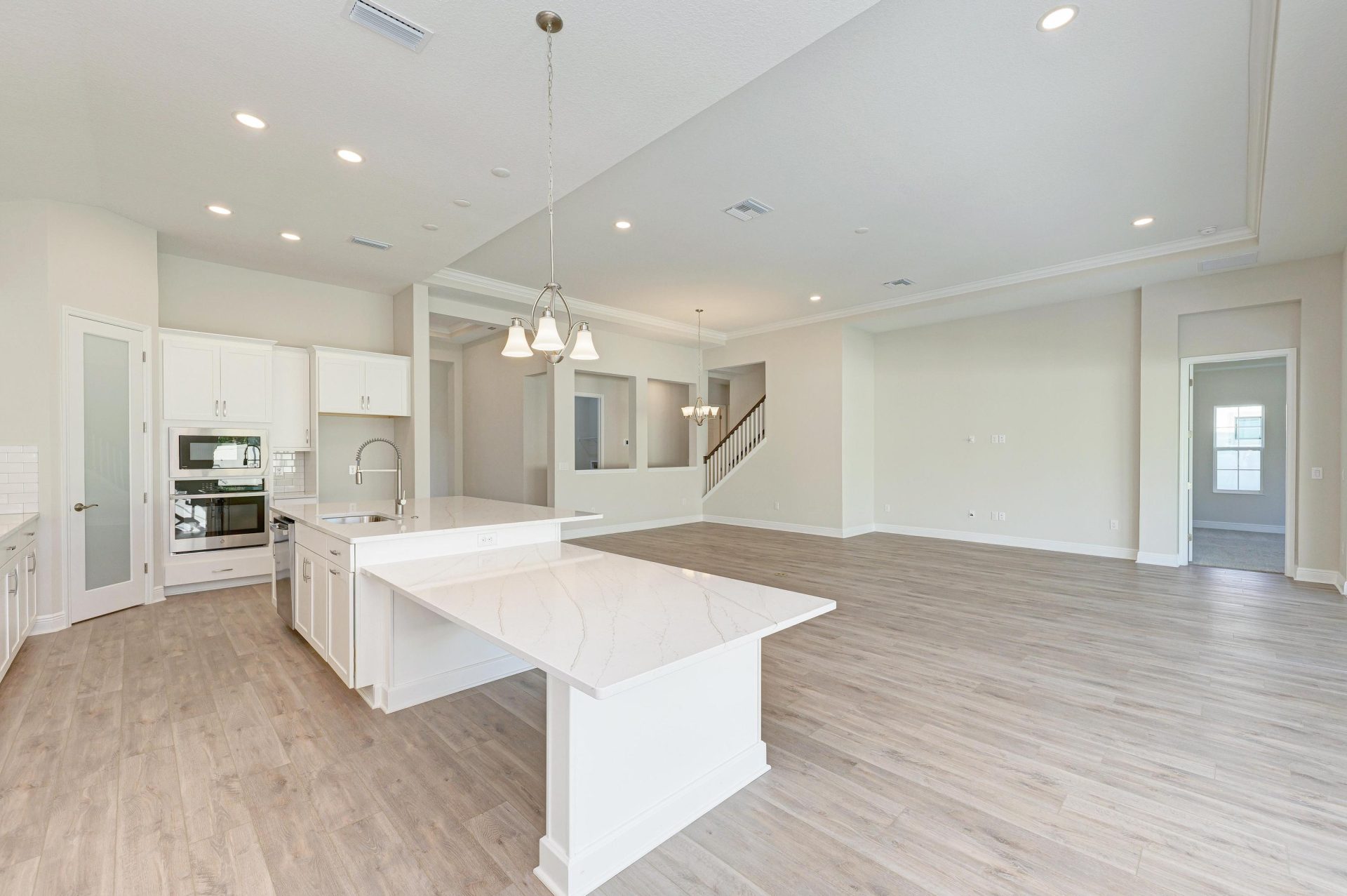 Biscayne II - 13068 Homestead Lane - Gourmet Kitchen