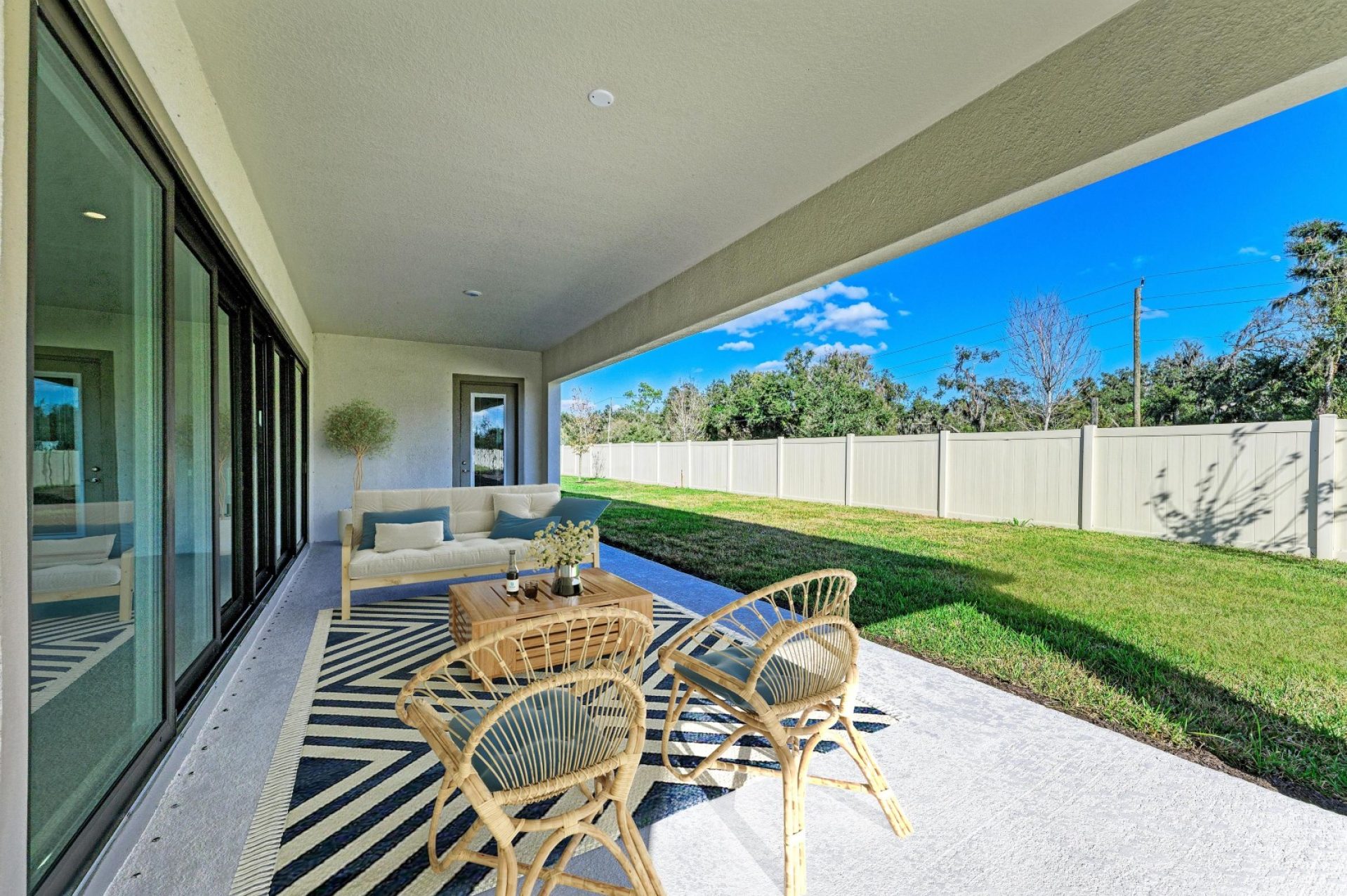 Biscayne II - 13068 Homestead Lane - Virtual Staging