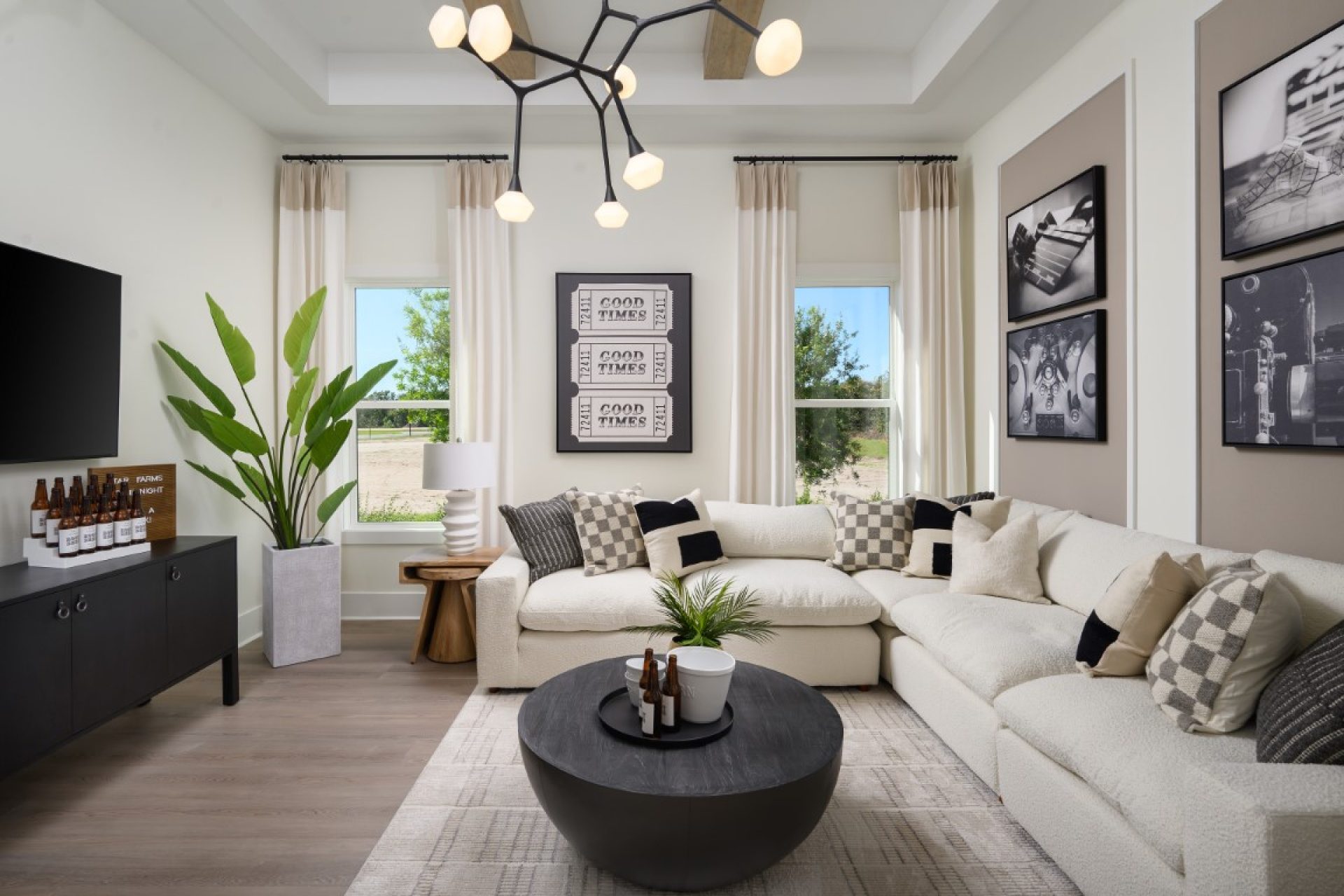 Campania Grande II at Star Farms | Bonus Room