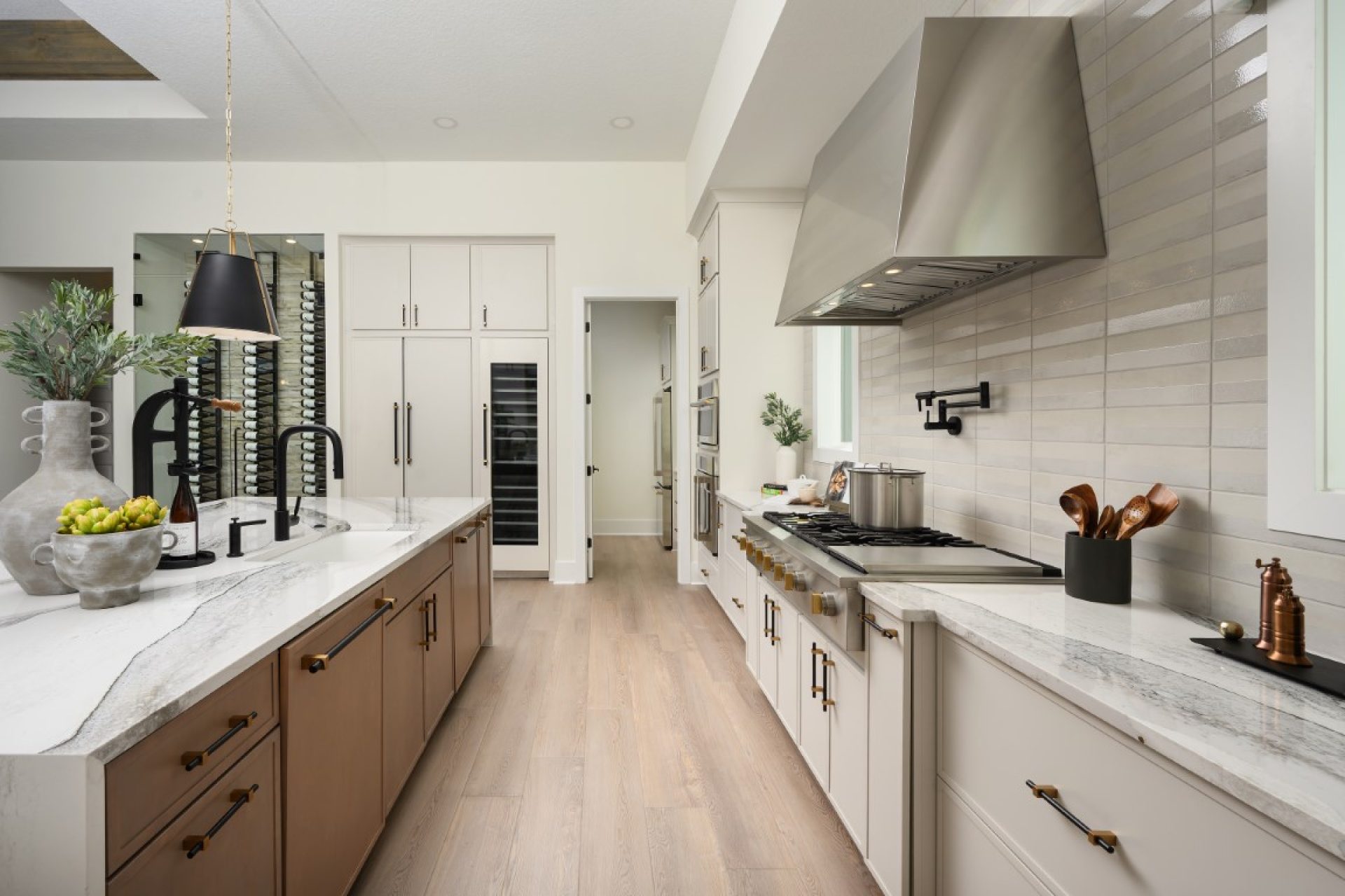 Campania Grande II at Star Farms | Kitchen
