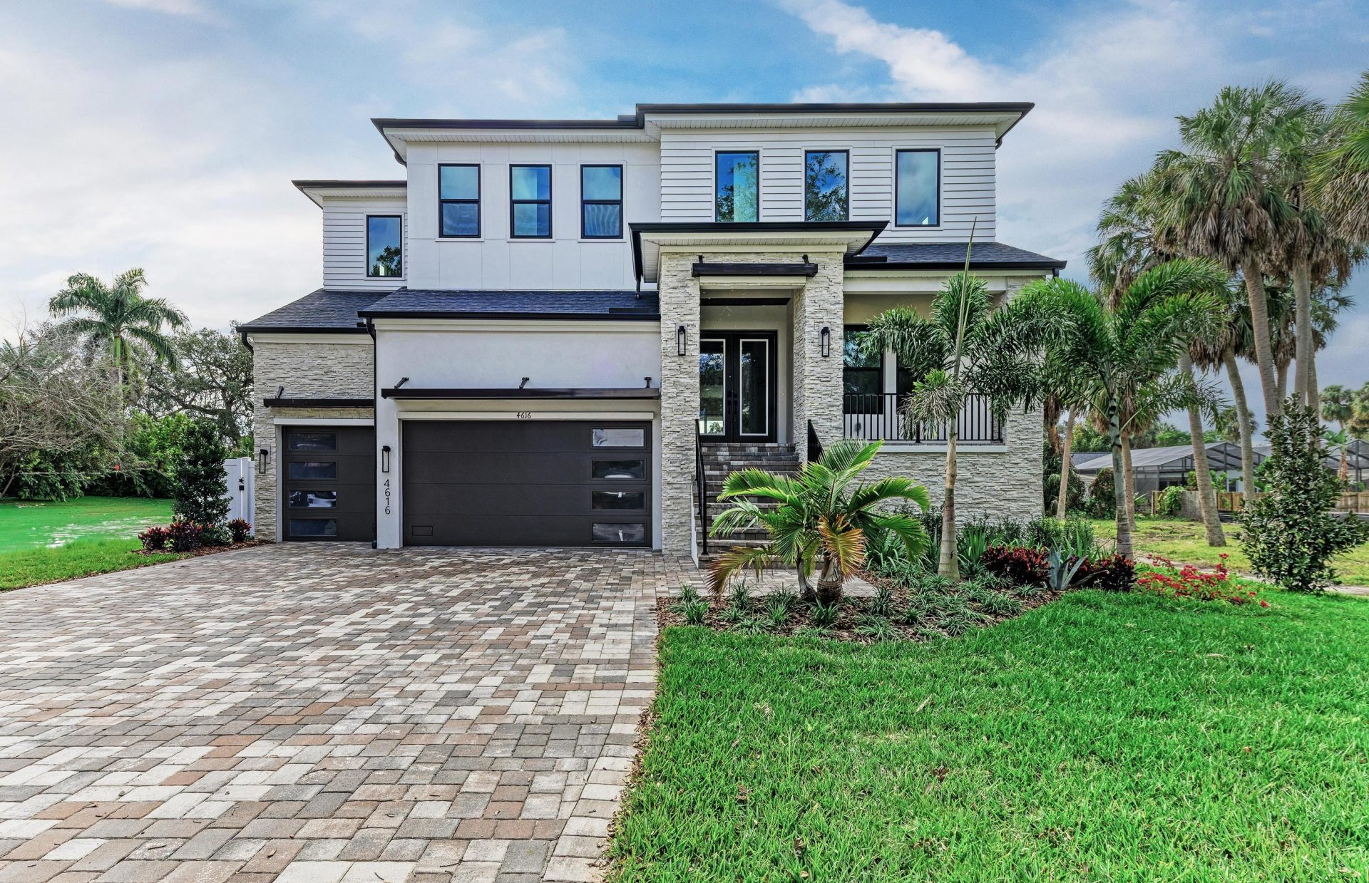 Contemporary Exterior