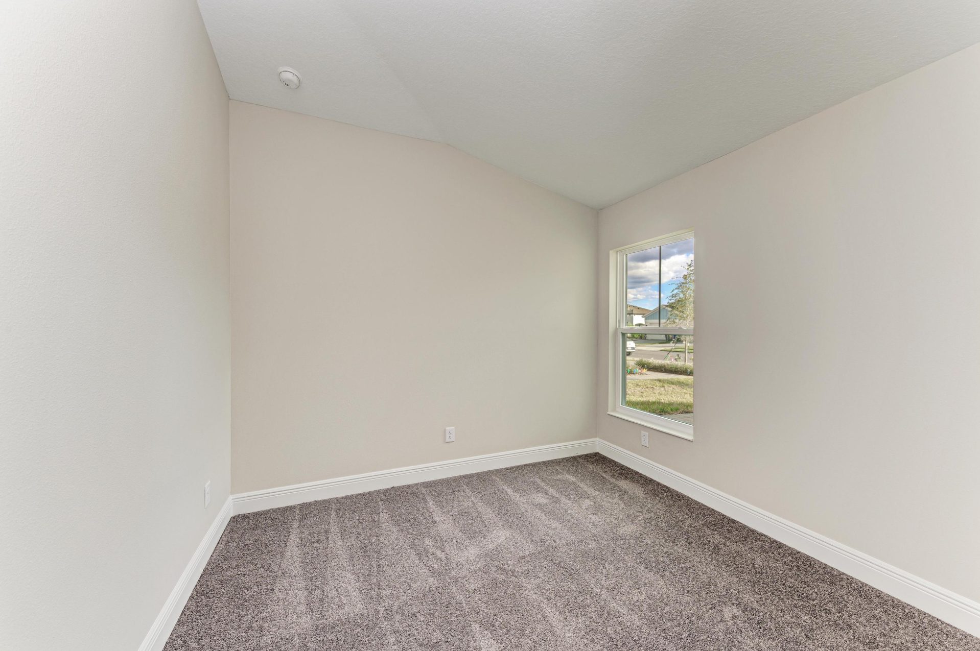 Bridgeport B - 12374 Oak Hill Way - Secondary Bedroom