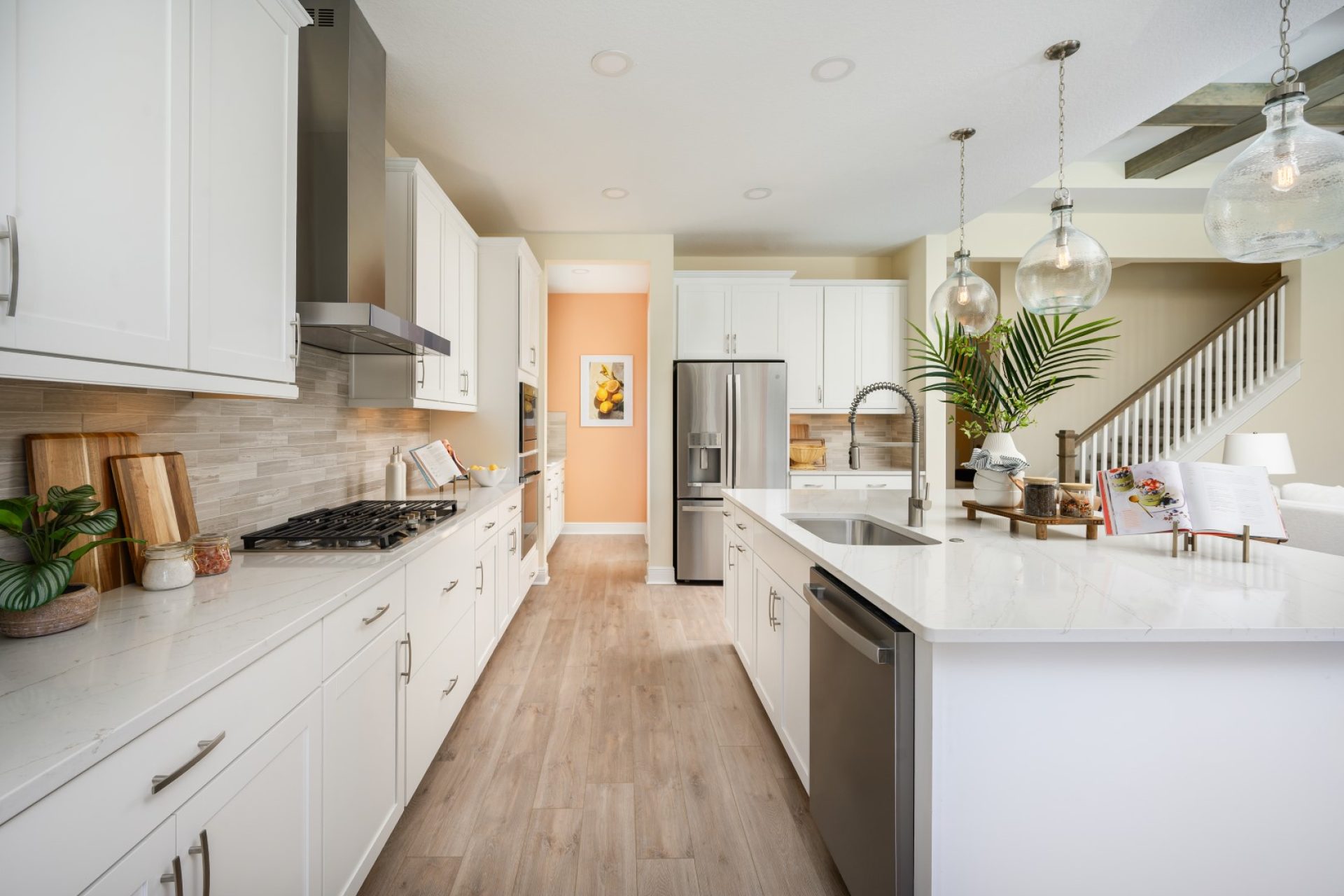 Bayside II at Pasadena Woods | Gourmet Kitchen