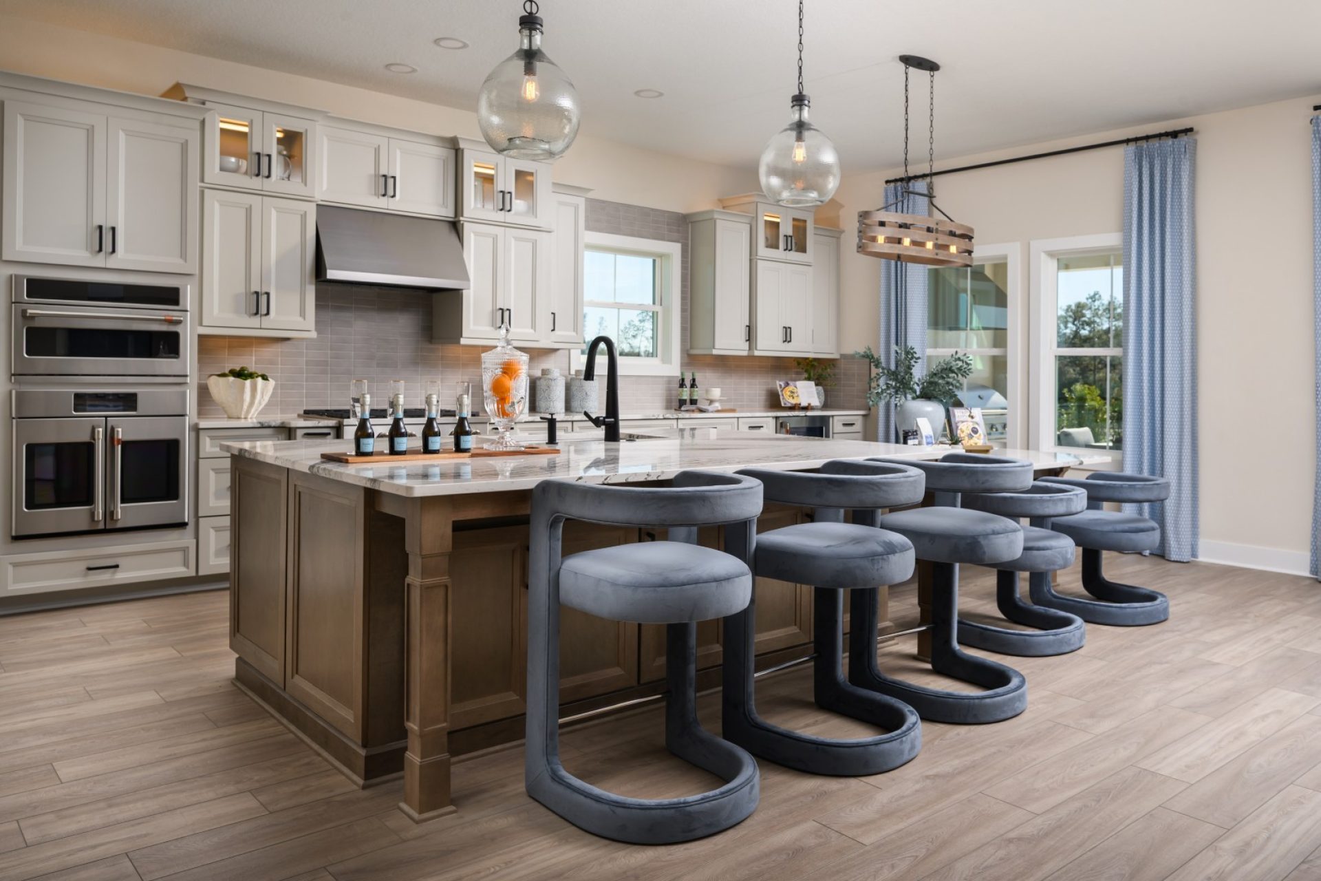 Madeira III at Pasadena Woods | Gourmet Kitchen