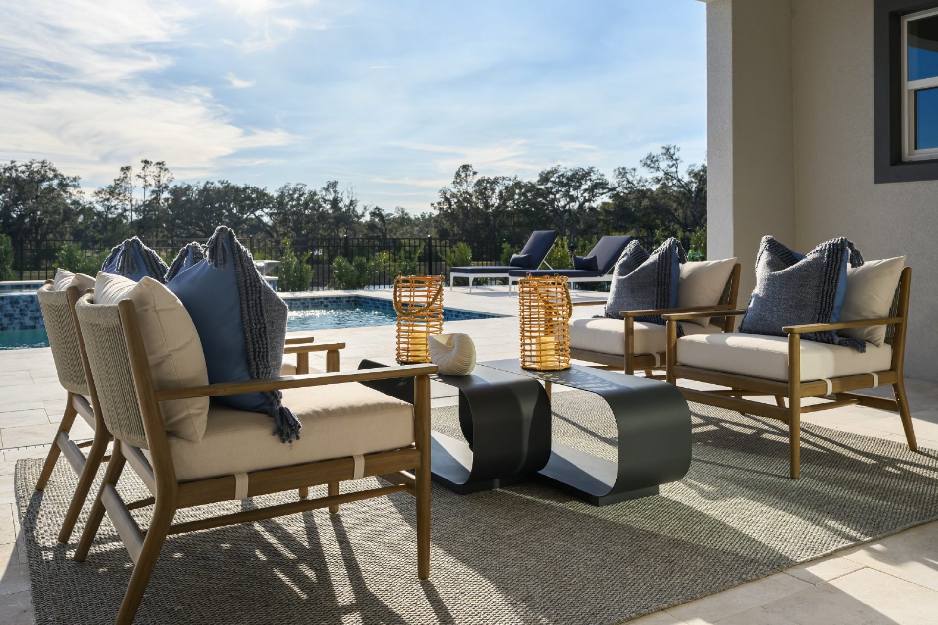 Madeira III at Pasadena Woods | Pool and Covered Lanai