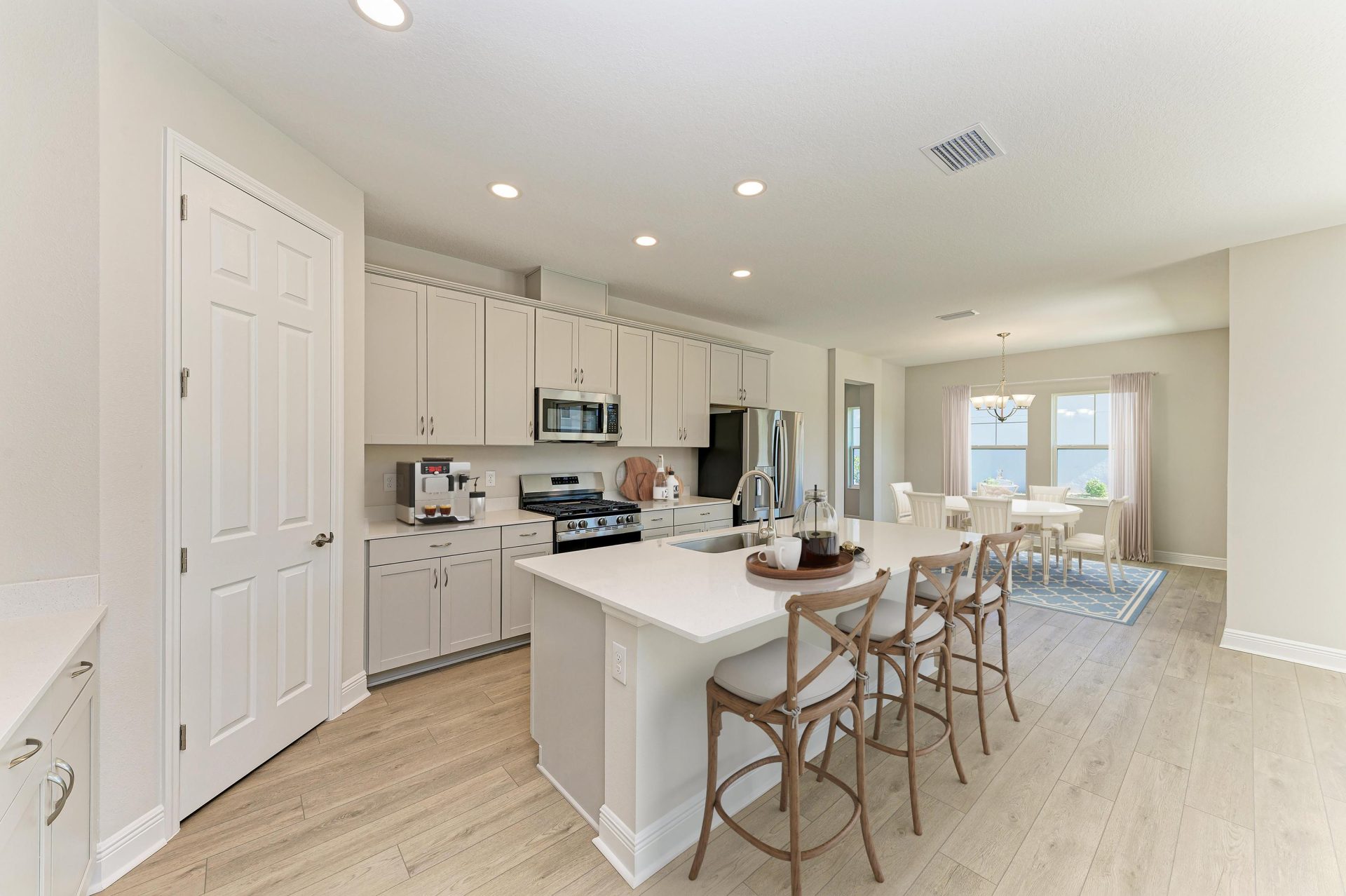 8502 Dove Bog - KITCHEN