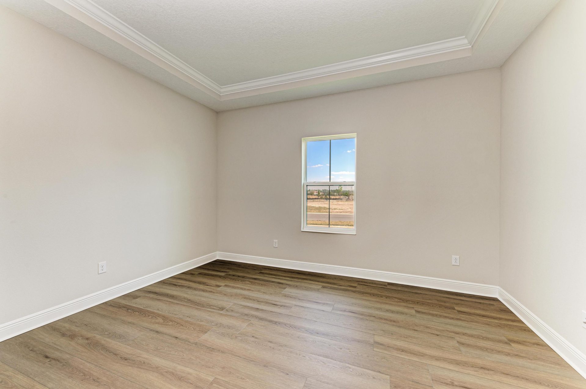 Biscayne II - 35576 Big Hawk Dr - Den/Office