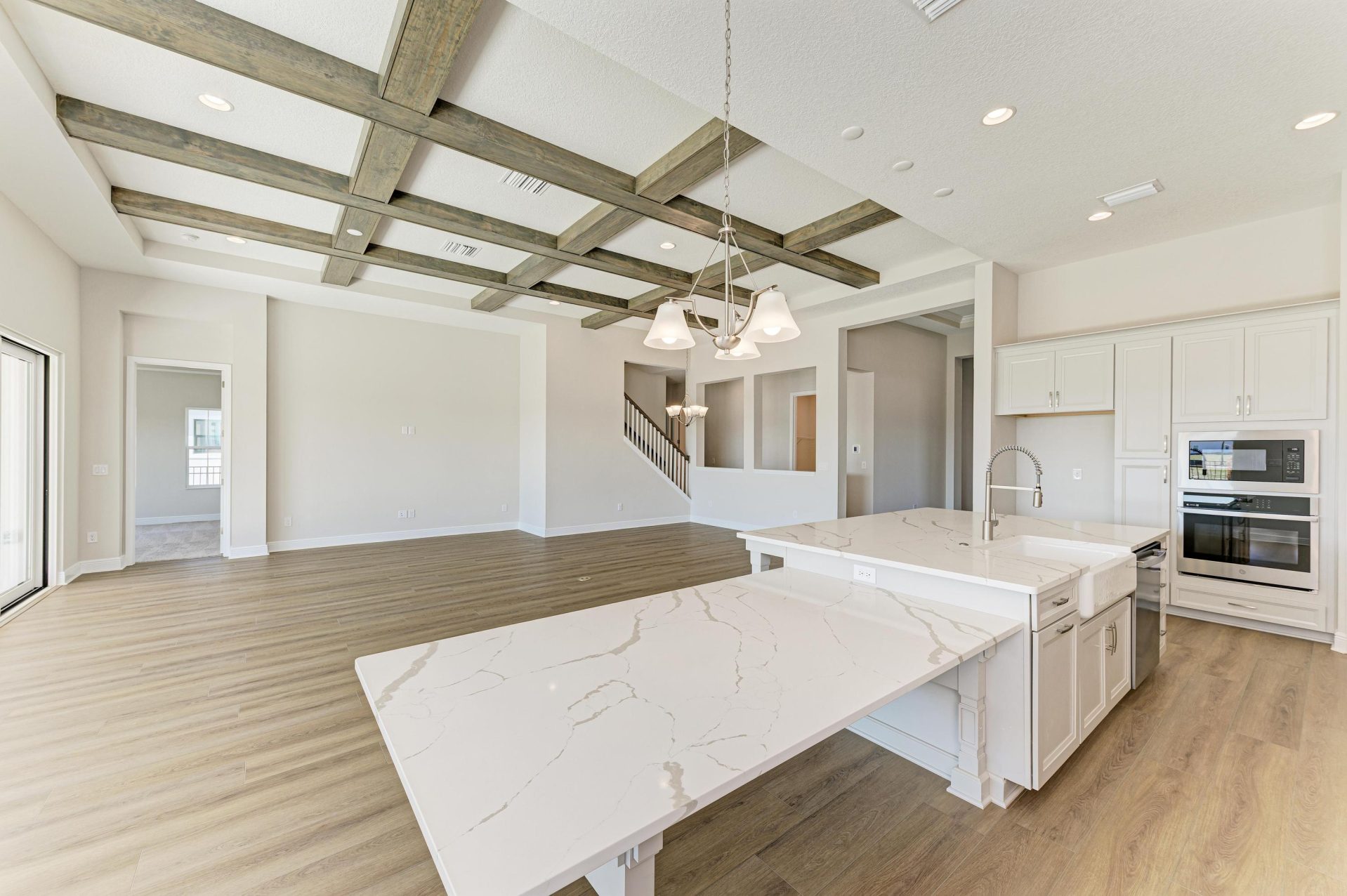 Biscayne II - 35576 Big Hawk Dr - Gourmet Kitchen