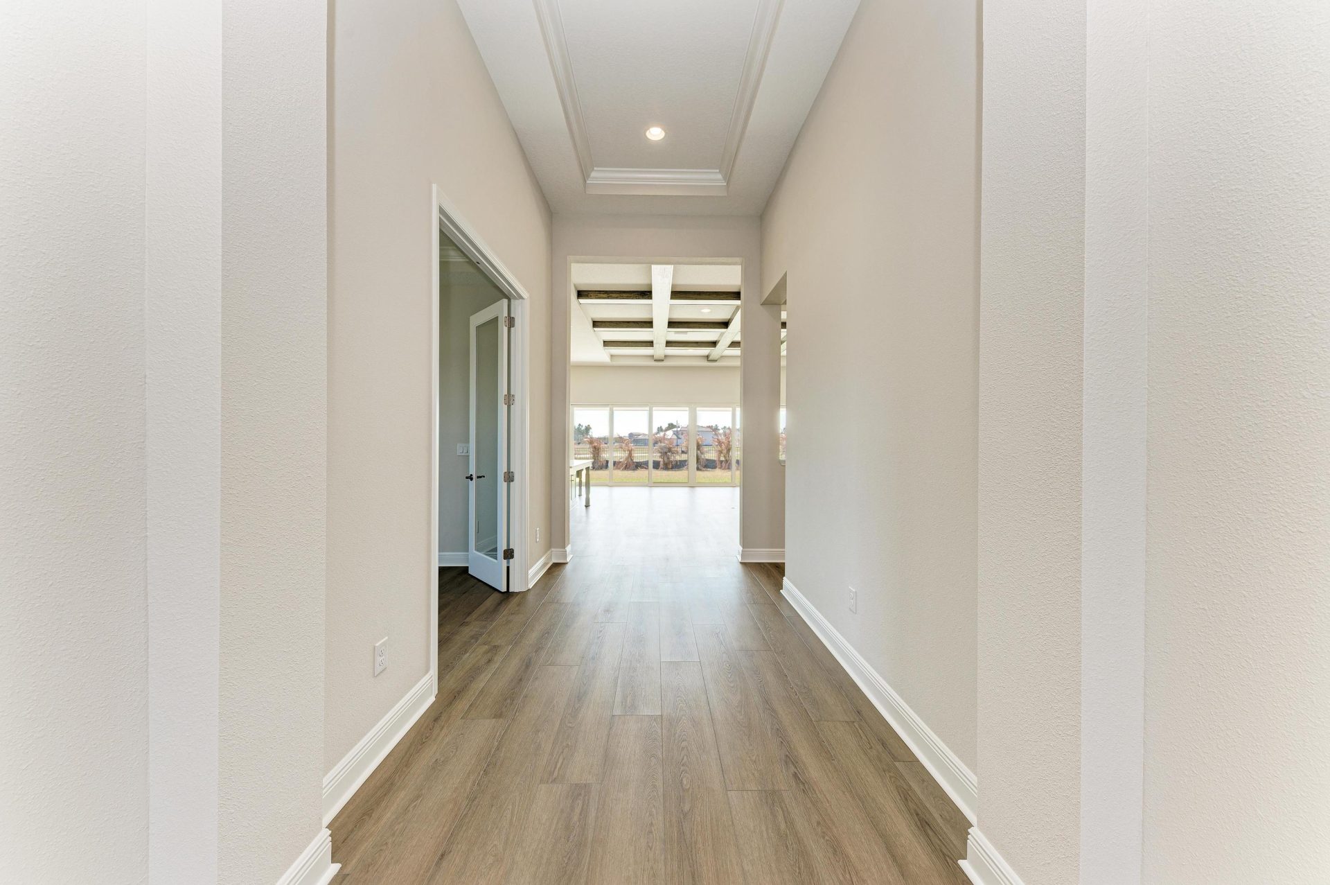 Biscayne II - 35576 Big Haw Dr - Foyer