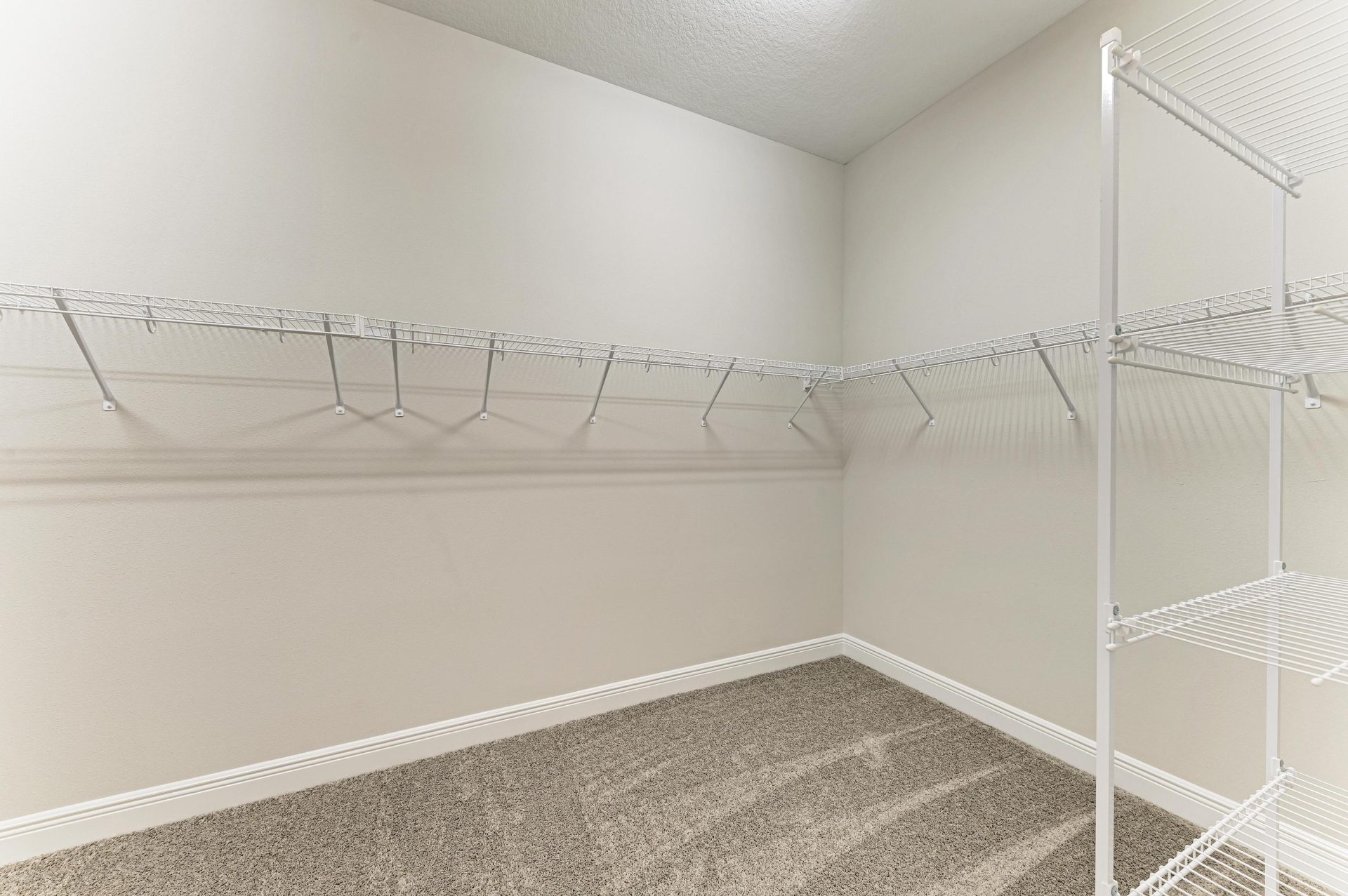 Bayport II - 10862 Spring Sapling Cir - Owner's Retreat