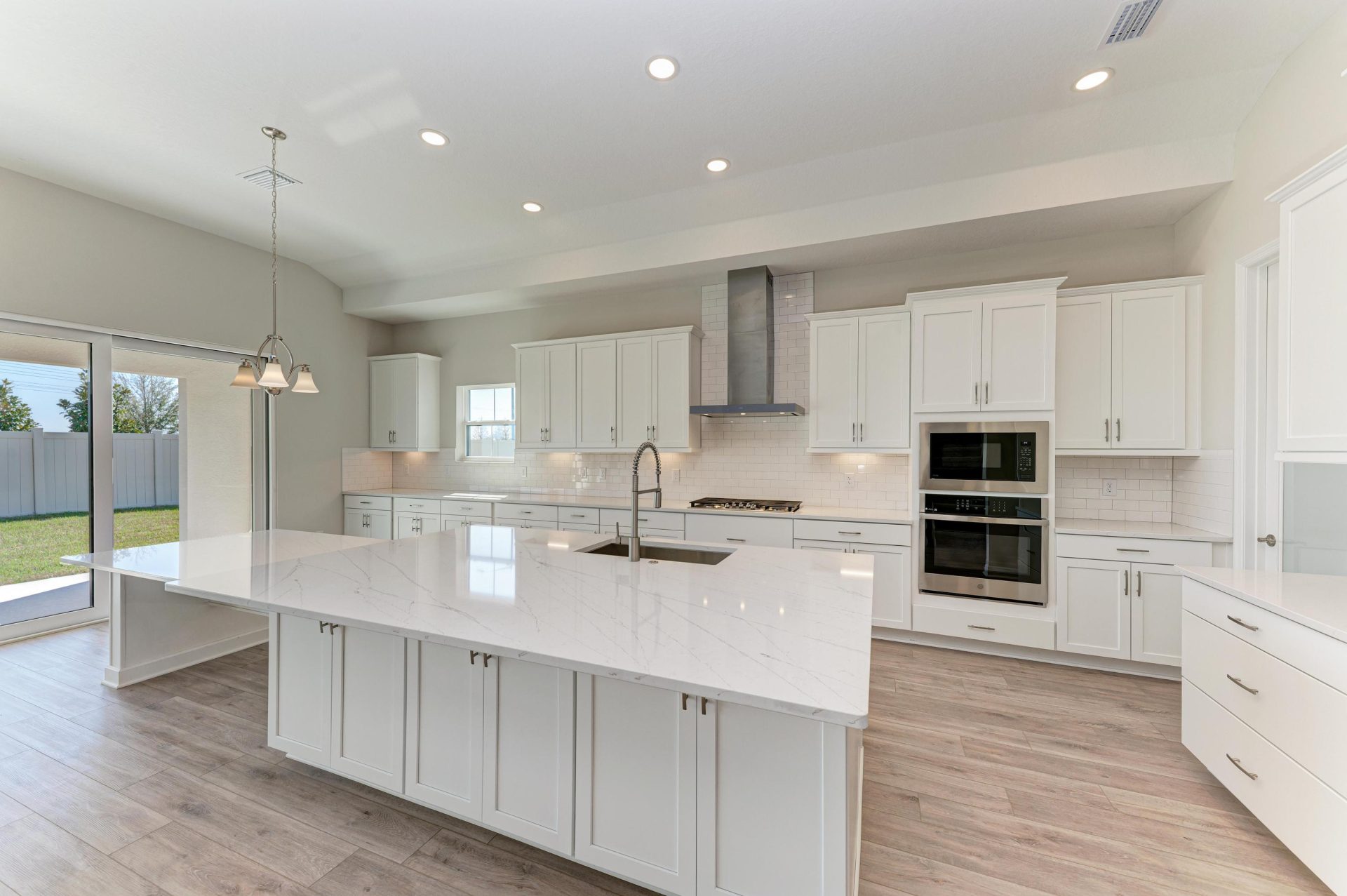 Bayport II - 10862 Spring Sapling Cir - Gourmet Kitchen