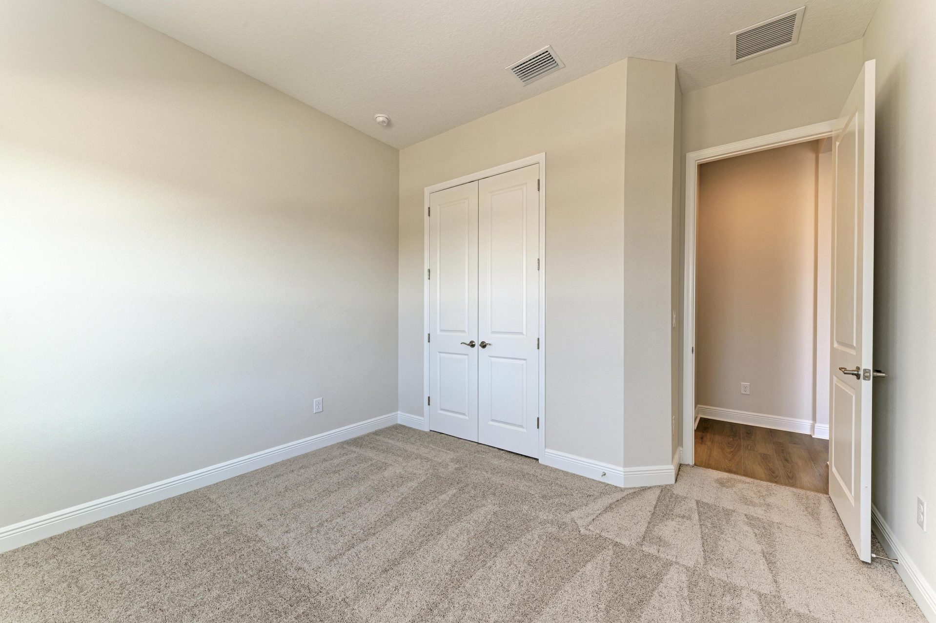 Biscayne II - 2058 Arching Branch - Secondary Bedroom