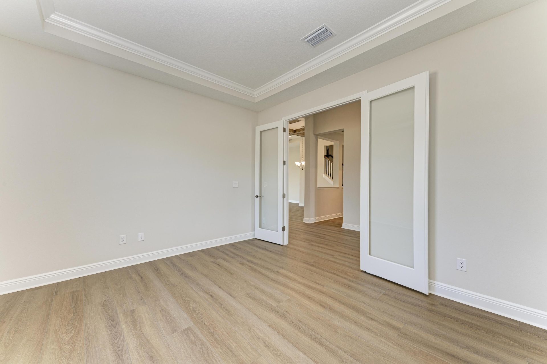 Biscayne II - 2058 Arching Branch - Den/Office