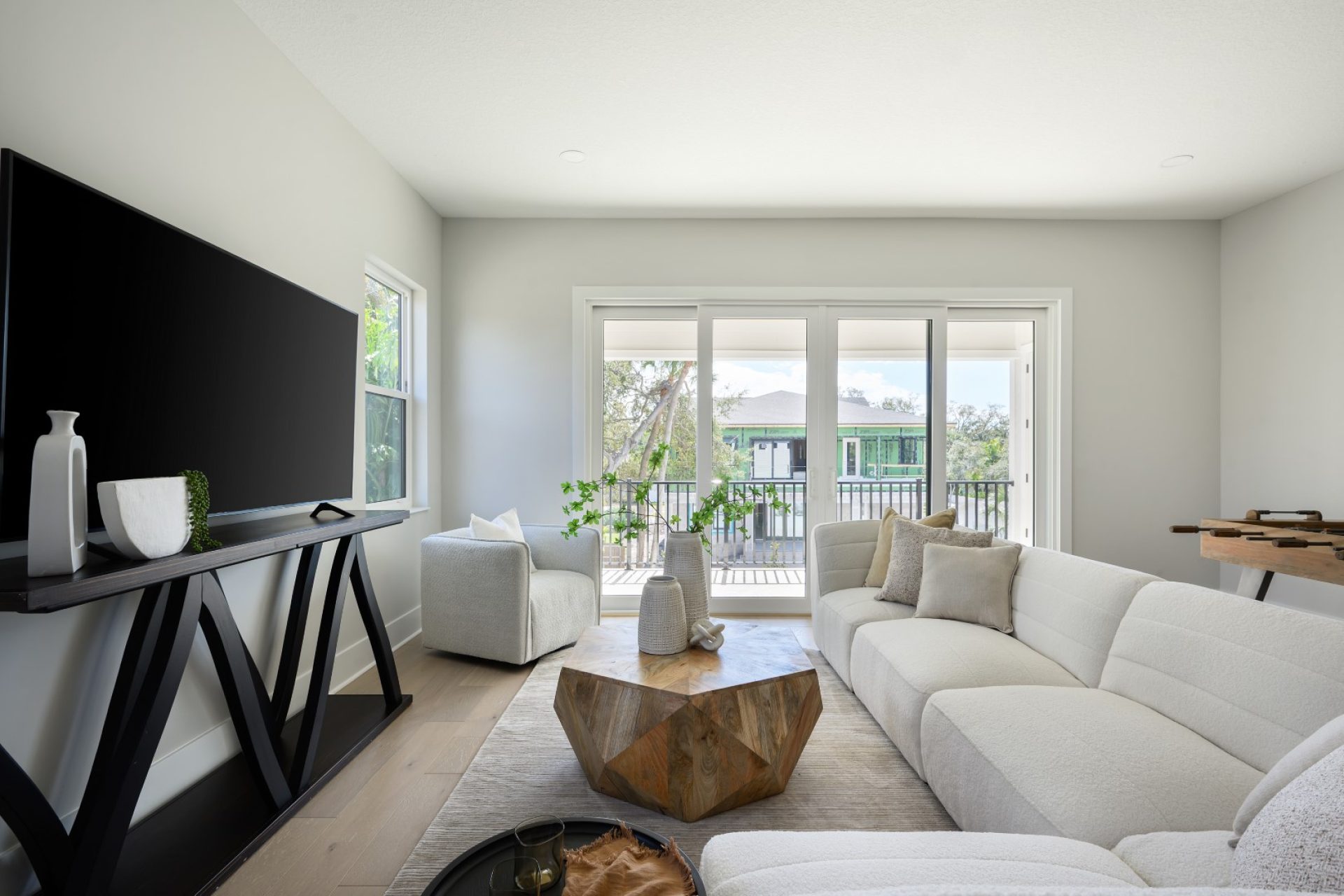 4712 W Clear Ave | Granada A | Bonus Room