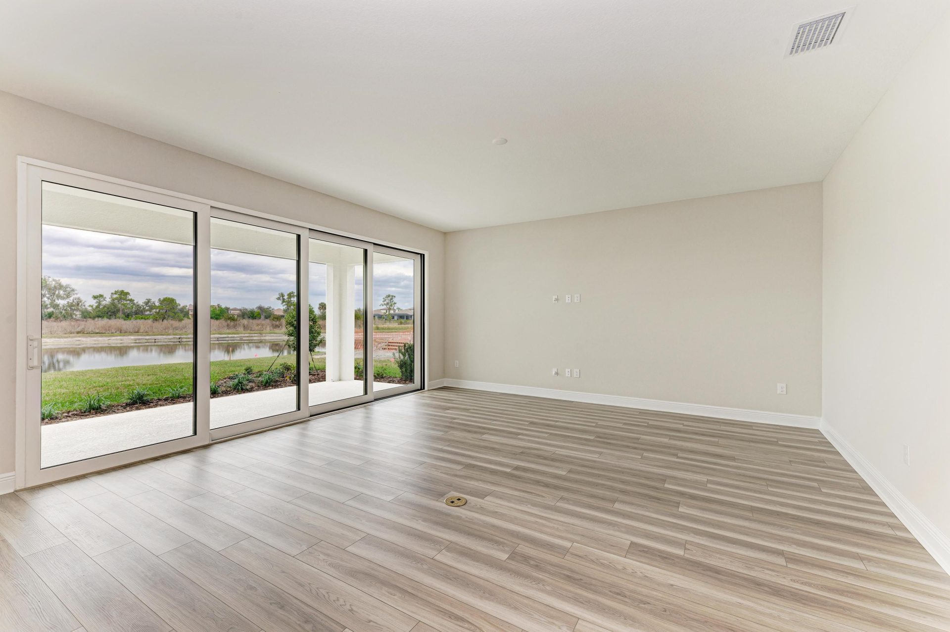 Pelican - 13718 Heartwood Way - Grand Room