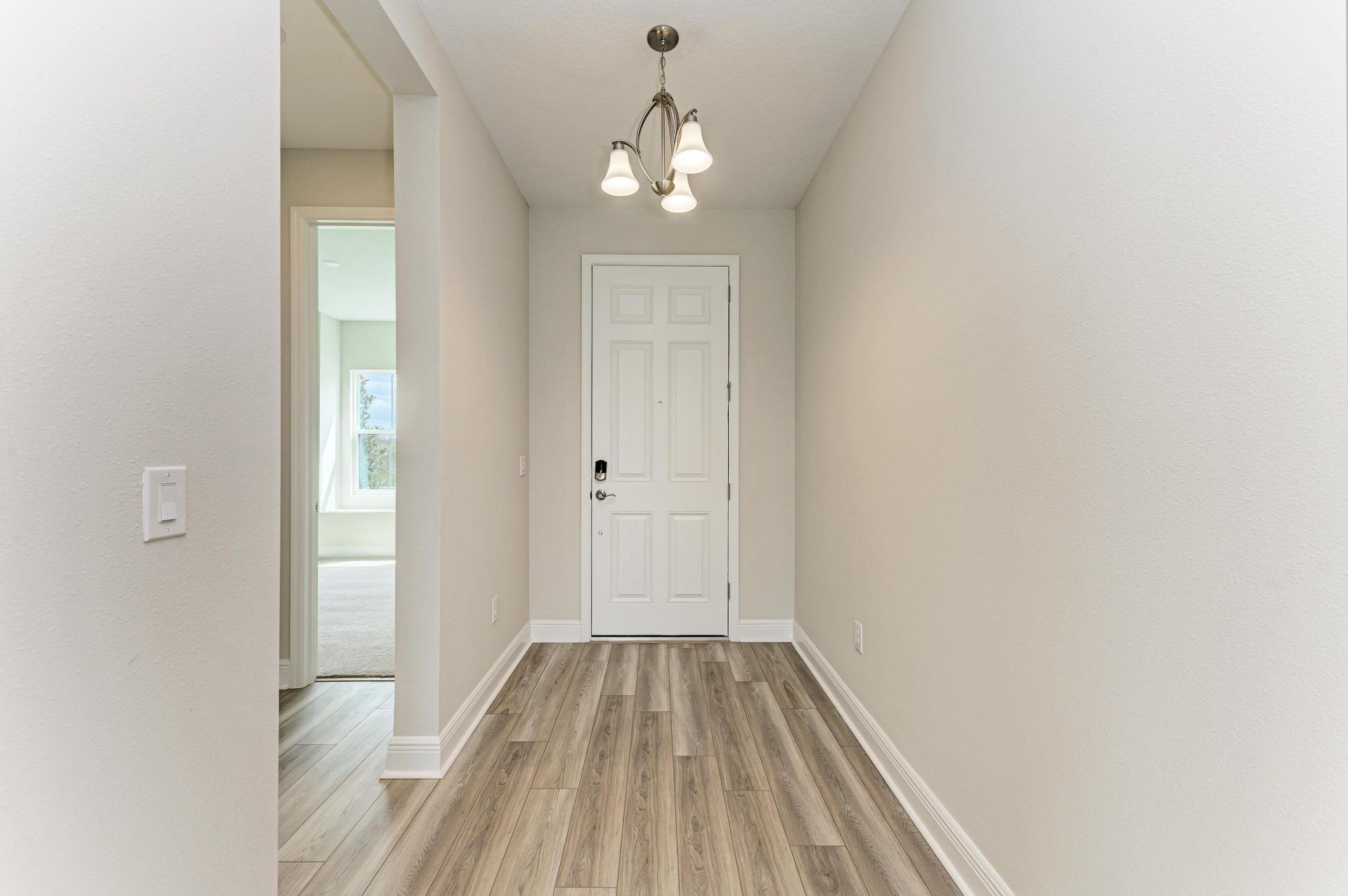 Pelican - 13718 Heartwood Way - Foyer