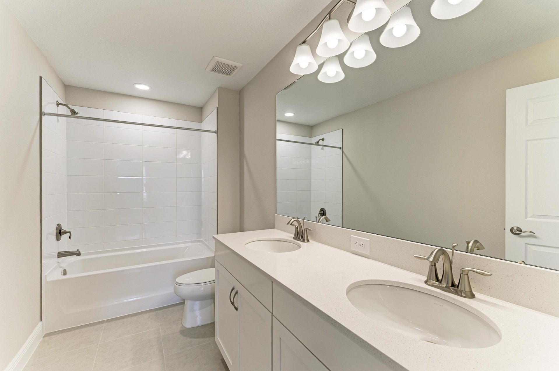 Kingfisher - 8509 Dove Bog Ter - Secondary Bathroom