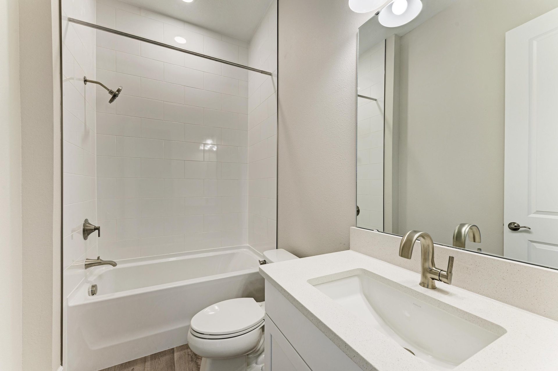 Longboat I - 11270 Blissby St - Secondary Bathroom