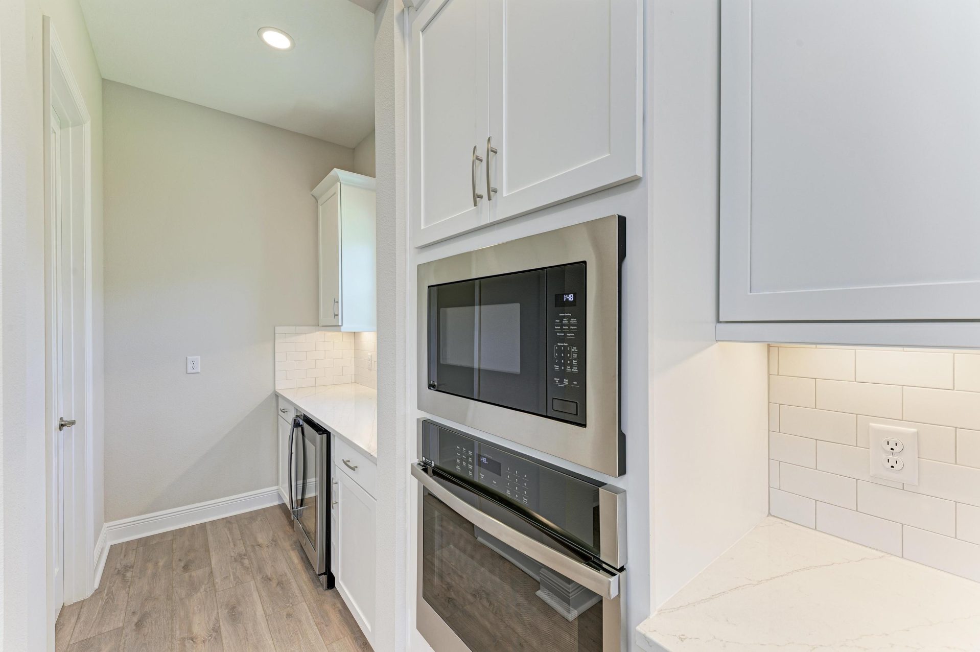 Longboat I - 11270 Blissby St - Gourmet Kitchen