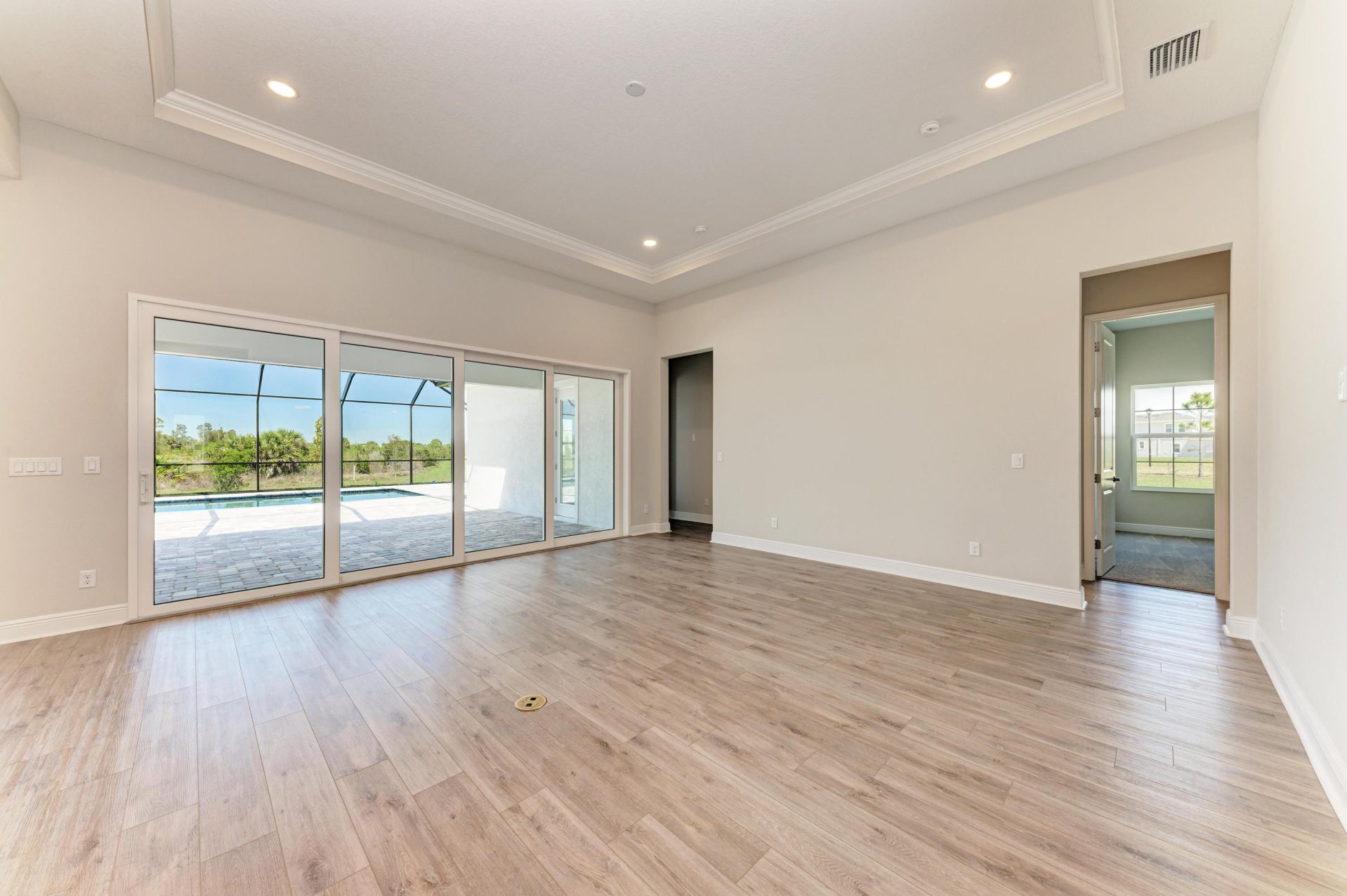 Longboat I - 11270 Blissby St - Grand Room