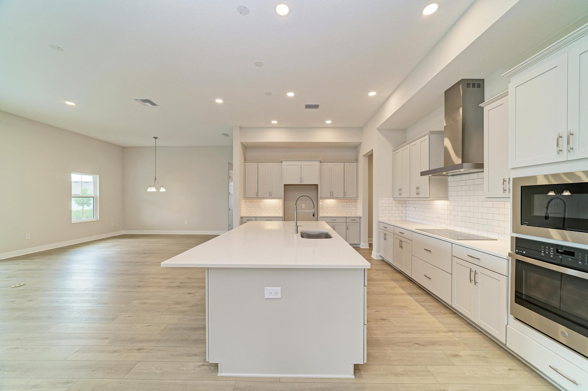 Hyde Park III - 13125 Long Valley Cr - Lot 48