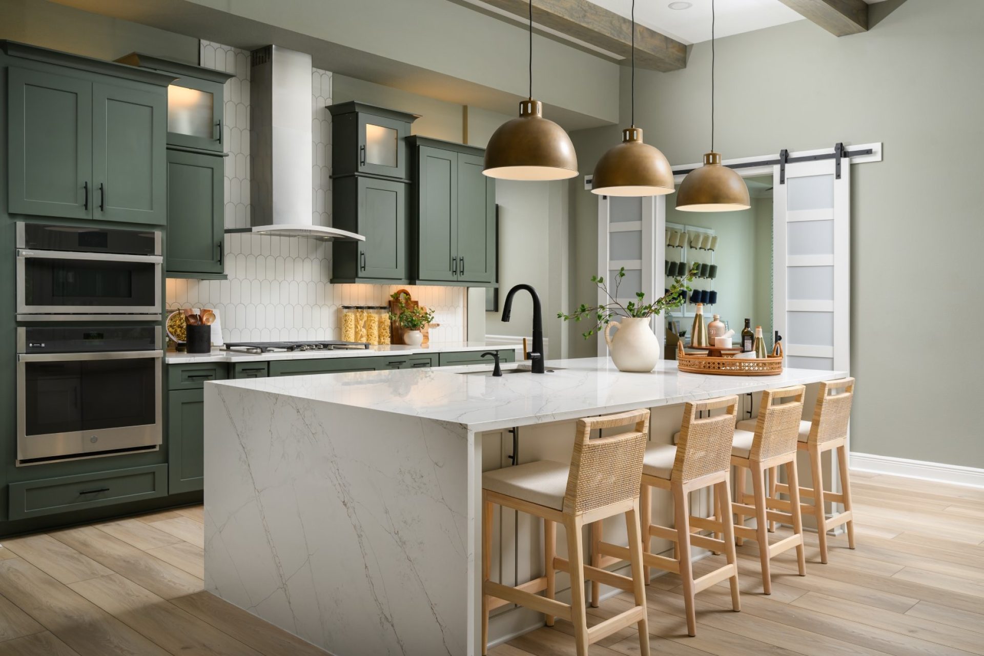 Islamorada II at Grand Park | Gourmet Kitchen
