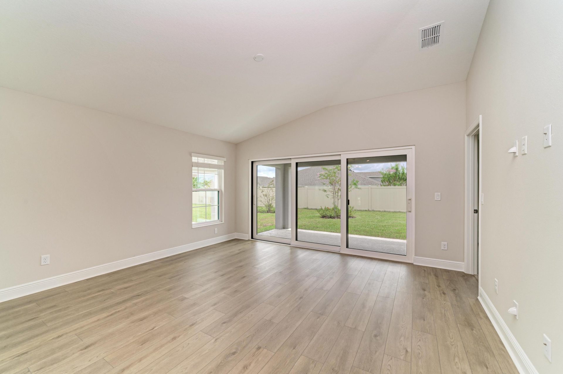 Bridgeport A - 12365 Oak Hill Way - Lot 111